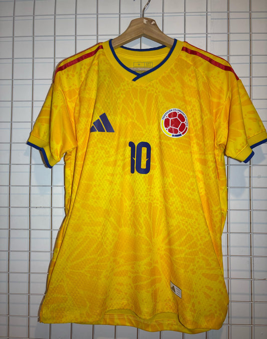 COLOMBIA LOCAL #10 JAMES